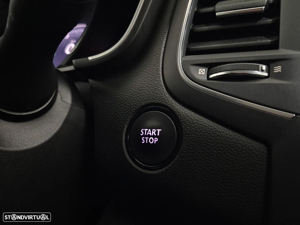 Renault Mégane Sport Tourer 1.2 TCE Intens - 24