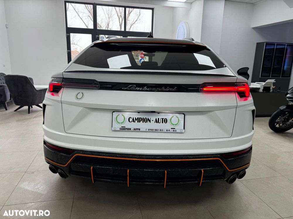 Lamborghini URUS Standard - 9