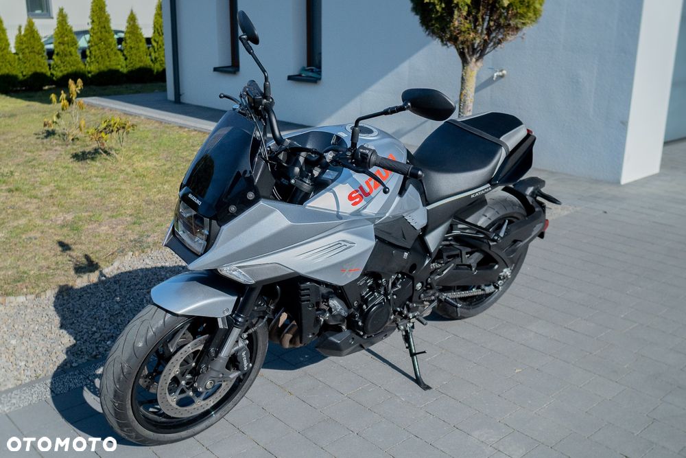 Suzuki GSX 1000 - 7