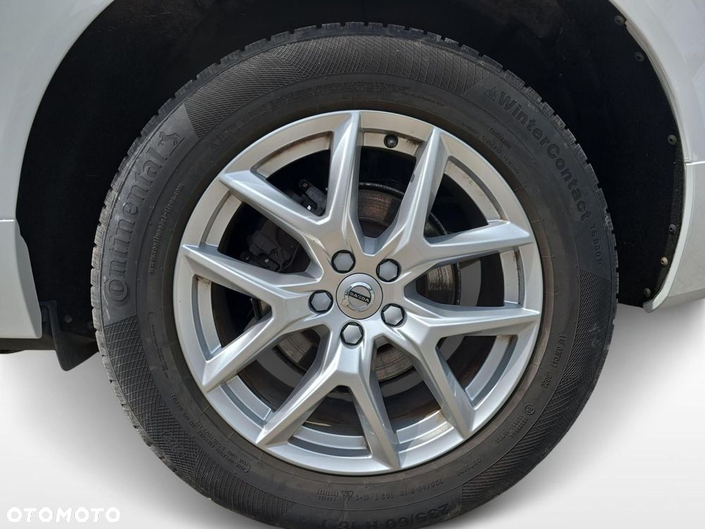 Volvo XC 60 D4 Momentum - 10