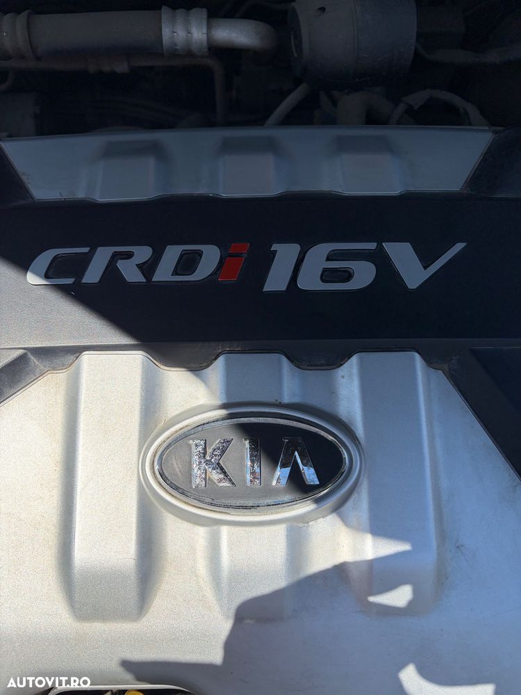 Kia Rio 1.5 DSL LX Base - 9