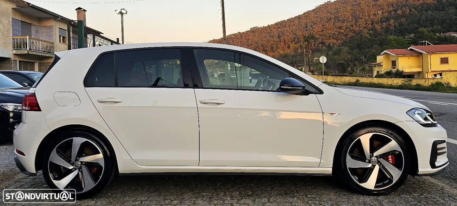 VW Golf 2.0 TSI GTI Performance - 14