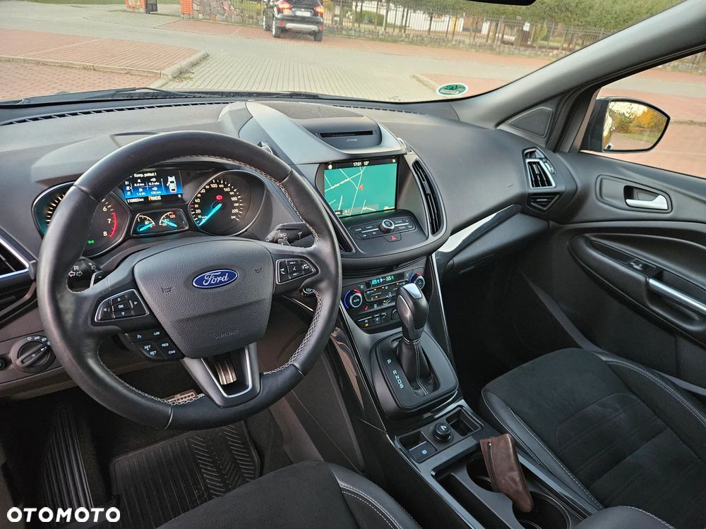 Ford Kuga 1.5 EcoBoost 4x4 ST-Line - 9