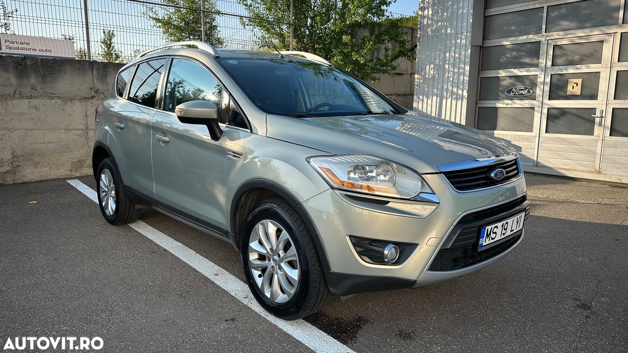 Ford Kuga 2.0L TDCi DPF Titanium - 1