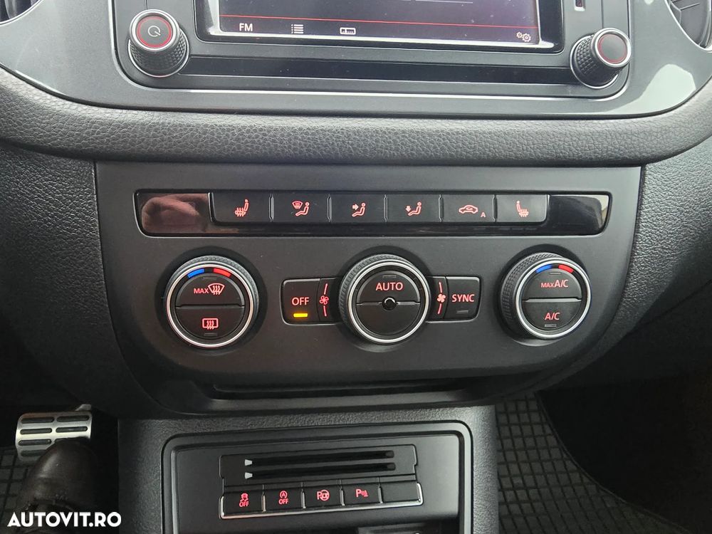 Volkswagen Tiguan - 19