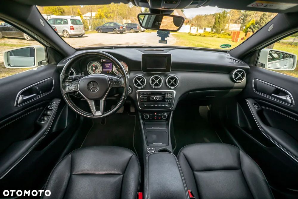 Mercedes-Benz Klasa A 200 CDI 7G-DCT - 32