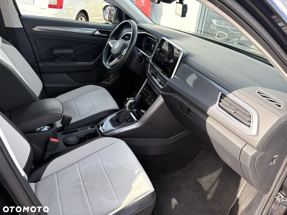 Volkswagen T-Roc 1.5 TSI Style DSG - 25