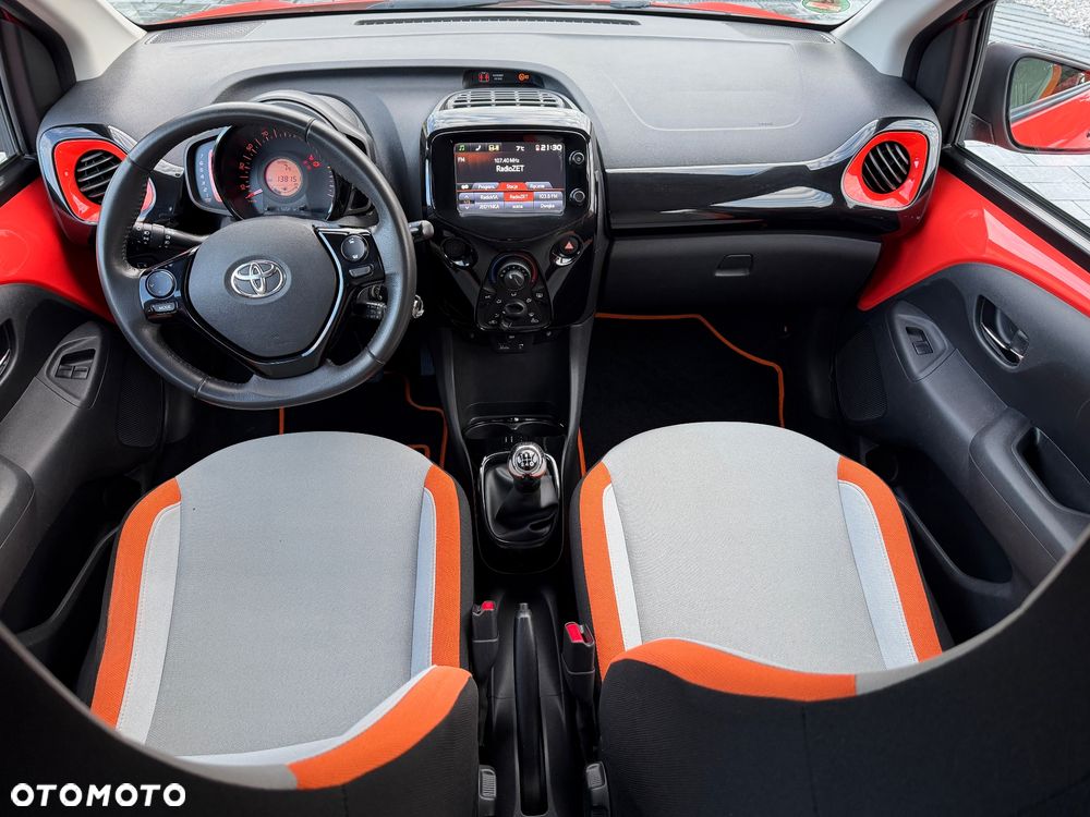 Toyota Aygo x-cite - 19