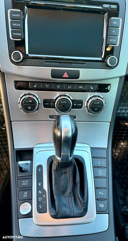 Volkswagen Passat CC - 7