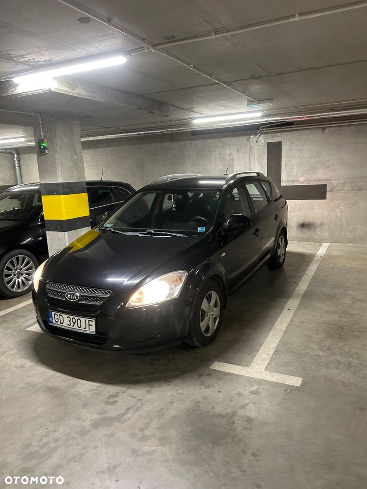 Kia Ceed Cee'd 1.6 Comfort - 4