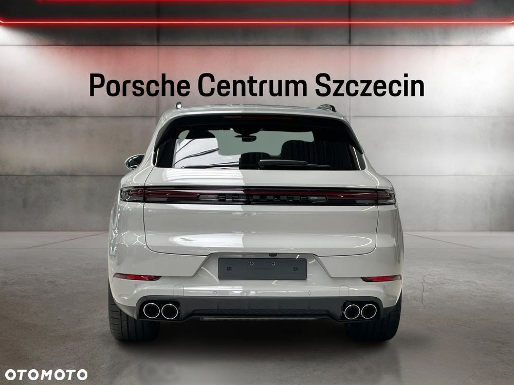 Porsche Cayenne S E-Hybrid PHEV - 4