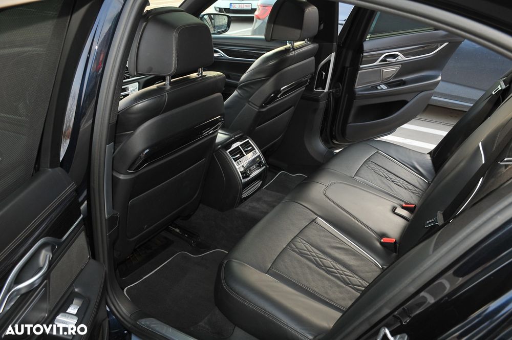 BMW Seria 7 750Ld xDrive - 13