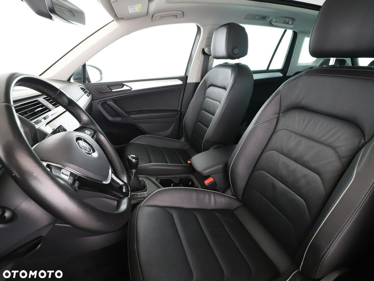 Volkswagen Tiguan 1.5 TSI ACT OPF Comfortline - 13