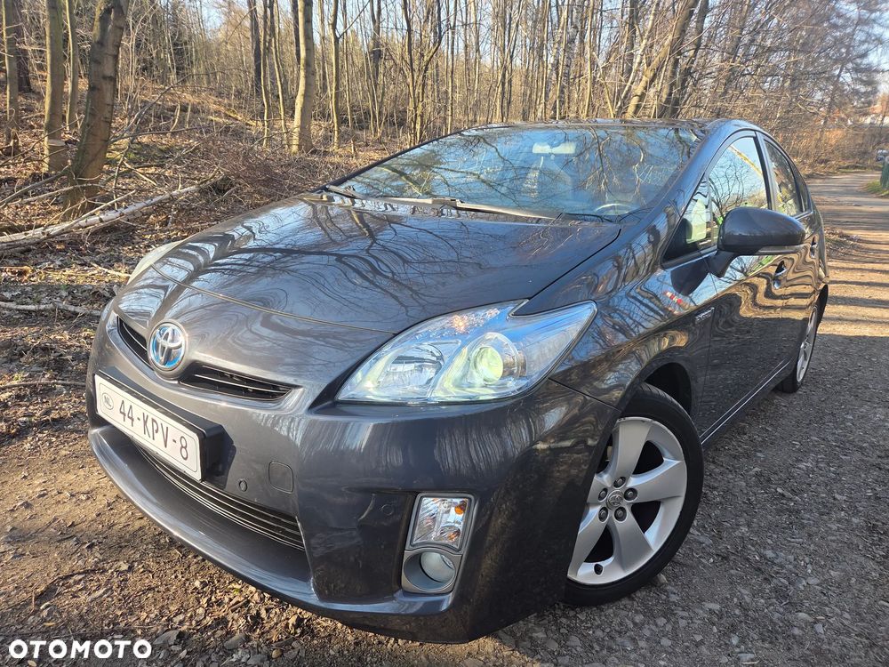 Toyota Prius 1.8 HSD Sol - 1