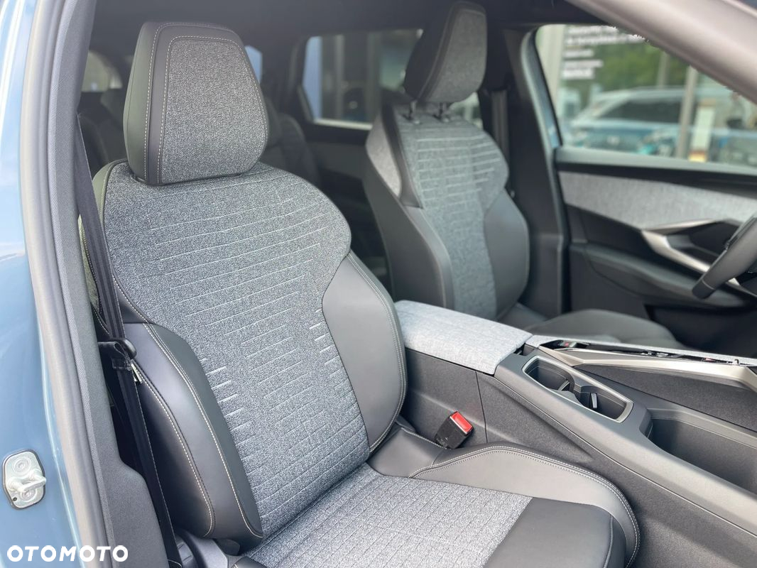 Peugeot 5008 1.2 PureTech mHEV Allure S&S e-DCS6 - 33