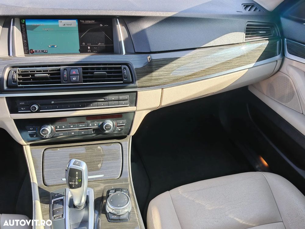 BMW Seria 5 520d xDrive AT - 7