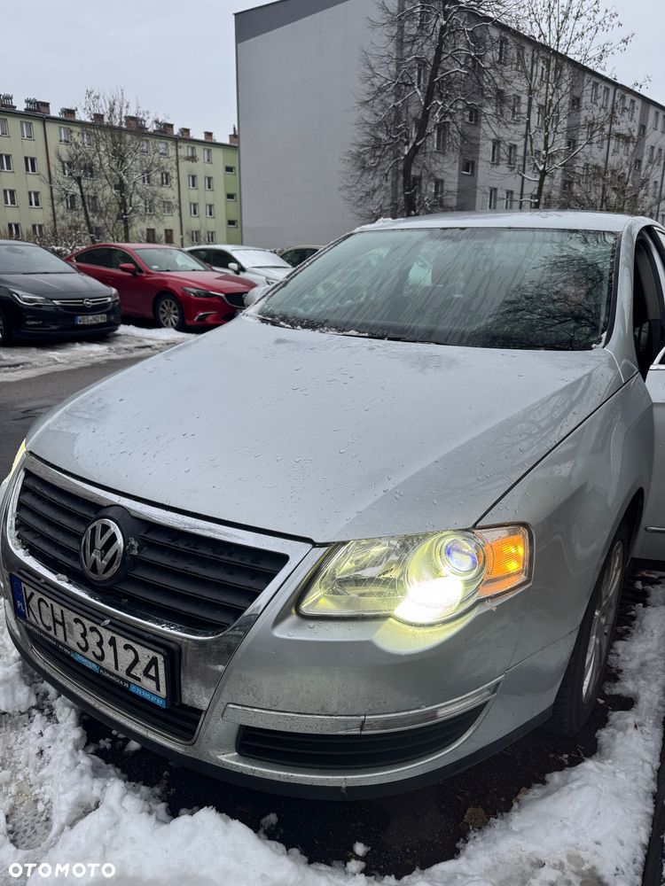 Volkswagen Passat 1.9 TDI Trendline - 2