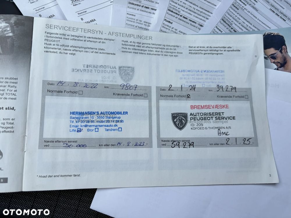 Peugeot 2008 1.2 PureTech Allure Pack S&S - 37