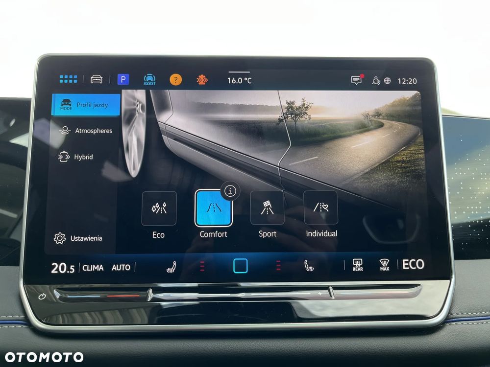 Volkswagen Tiguan - 38