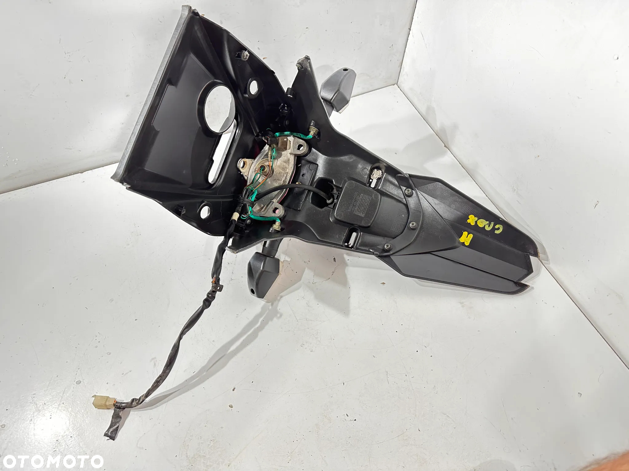 Lampa błotnik tył Sym Crox 50 - 10