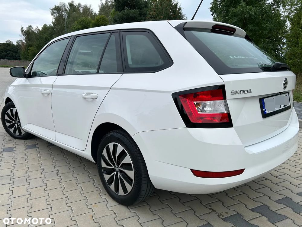 Skoda Fabia 1.0 TSI Clever - 25