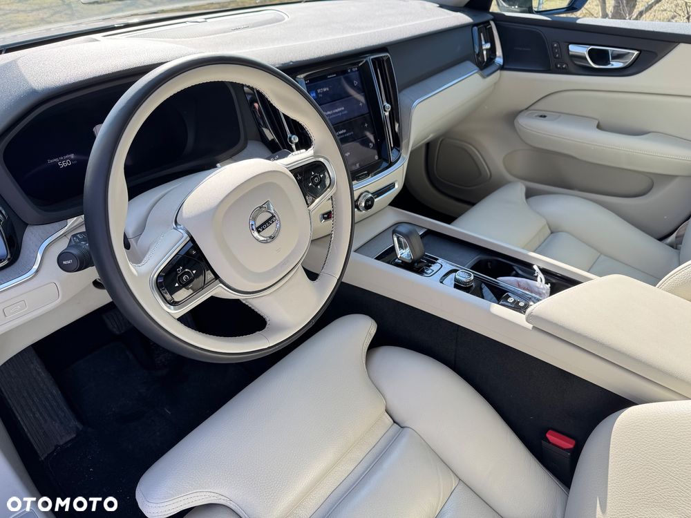 Volvo S60 B4 B Plus Dark - 2