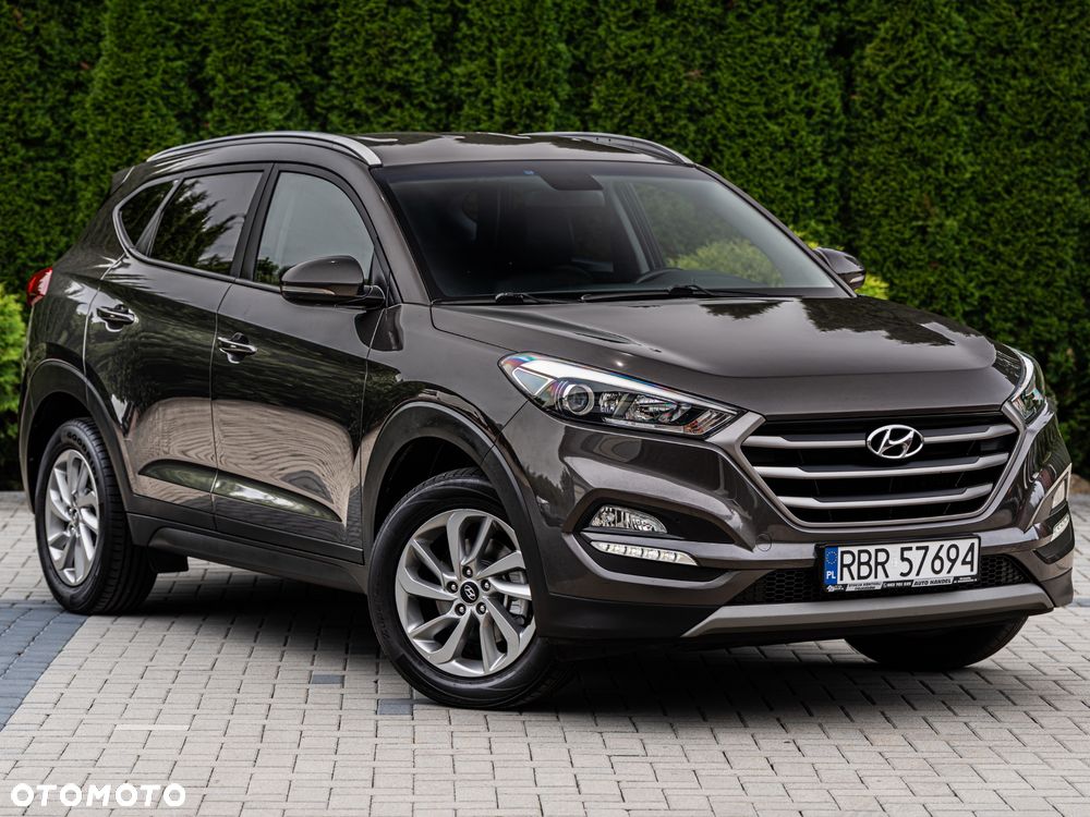 Hyundai Tucson 1.7 CRDI BlueDrive Style 2WD - 20
