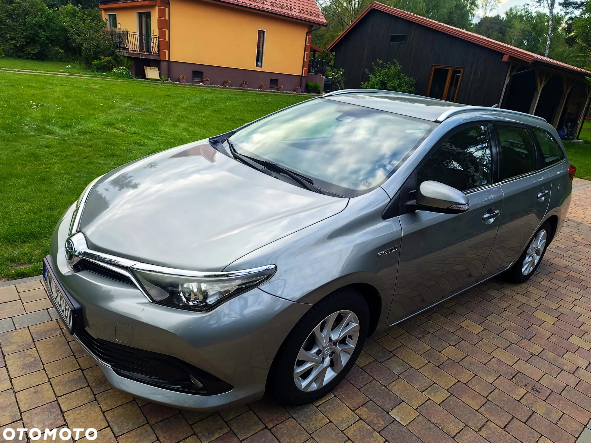 Toyota Auris 1.8 VVT-i Hybrid Automatik Style Selection - 4