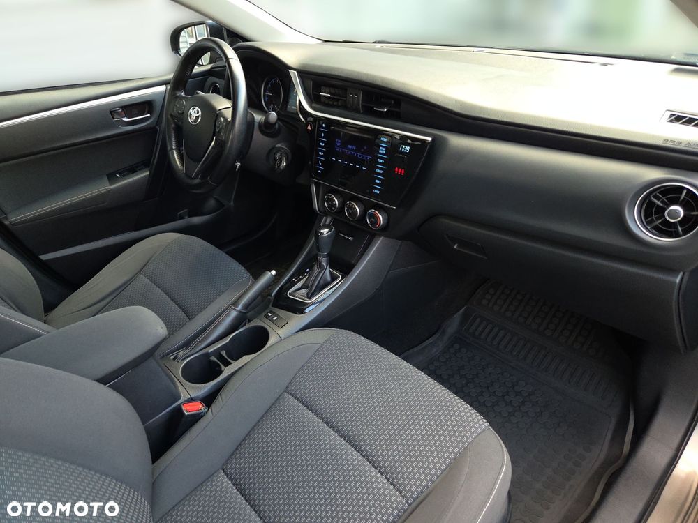 Toyota Corolla 1.6 Comfort MS - 13