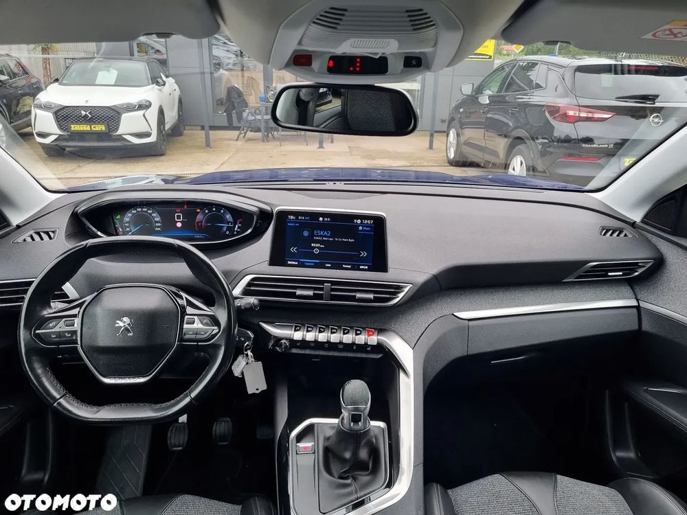 Peugeot 3008 1.2 PureTech Allure S&S - 14