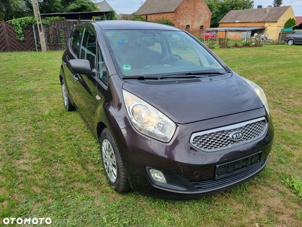 Kia Venga - 2