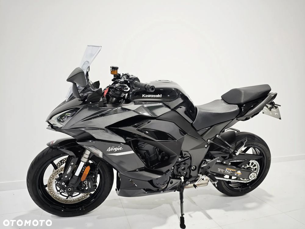 Kawasaki Ninja 1000 SX - 3