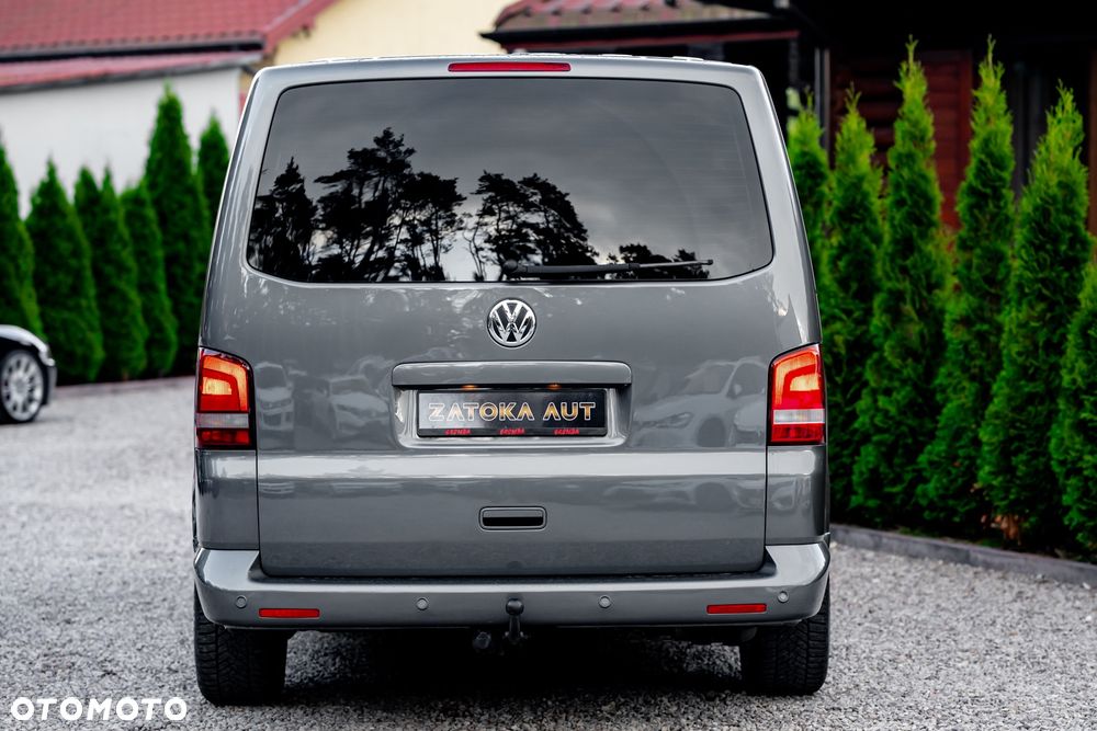 Volkswagen Multivan - 8