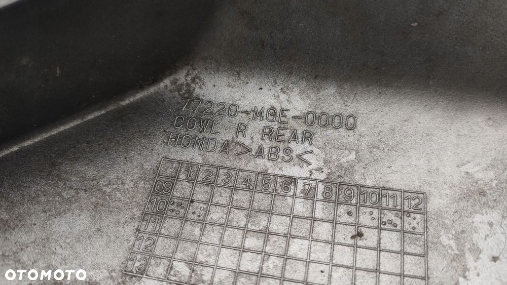 EU OSŁONA ZADUPEK OGON PRAWY HONDA VFR 1200 09- - 4