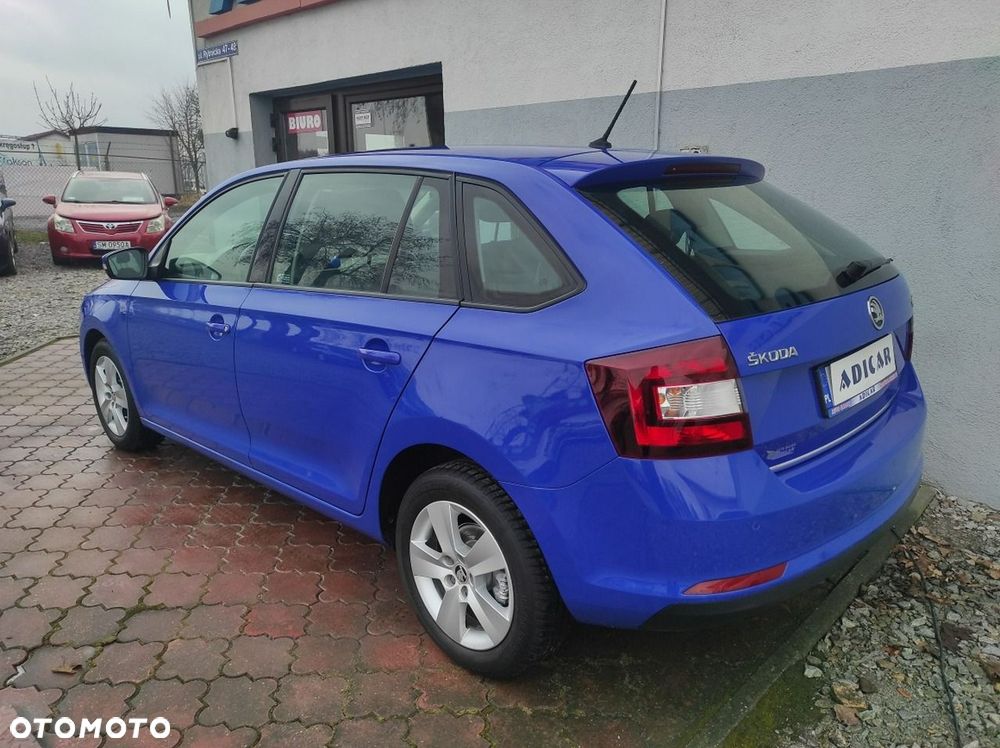 Skoda RAPID - 4