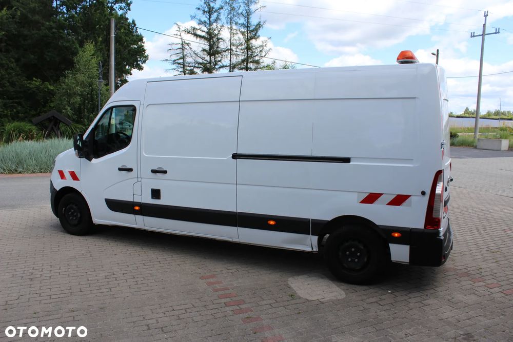 Nissan NV400 - 5