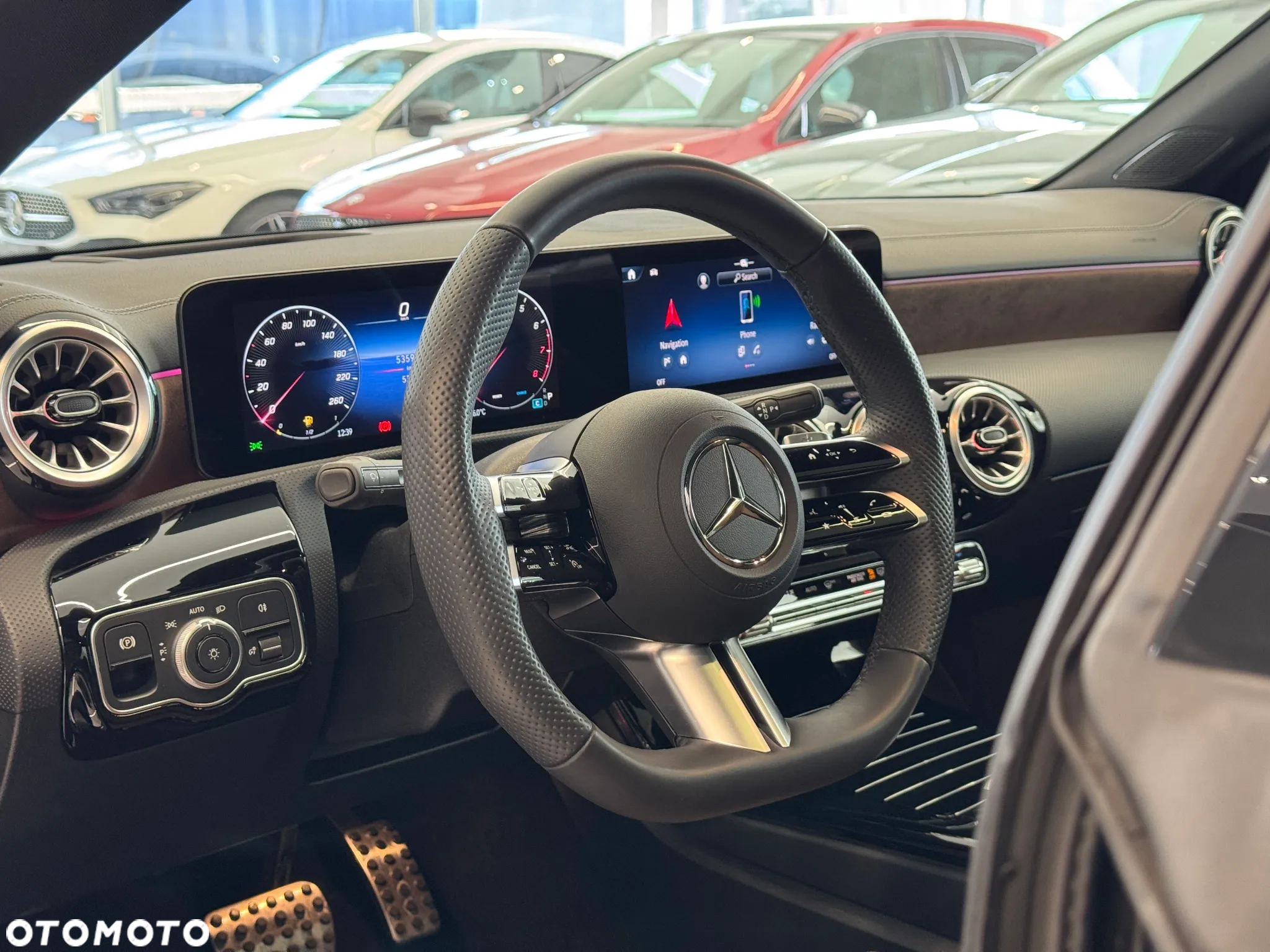 Mercedes-Benz CLA 200 AMG Line 7G-DCT - 18