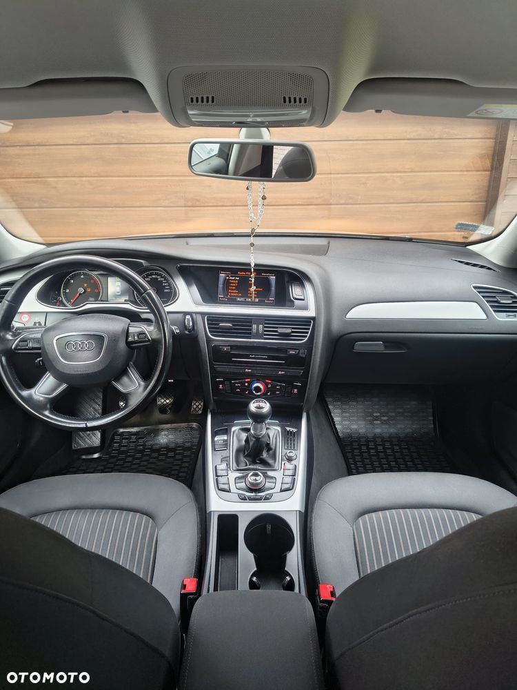 Audi A4 Limousine 2.0 TDI - 7