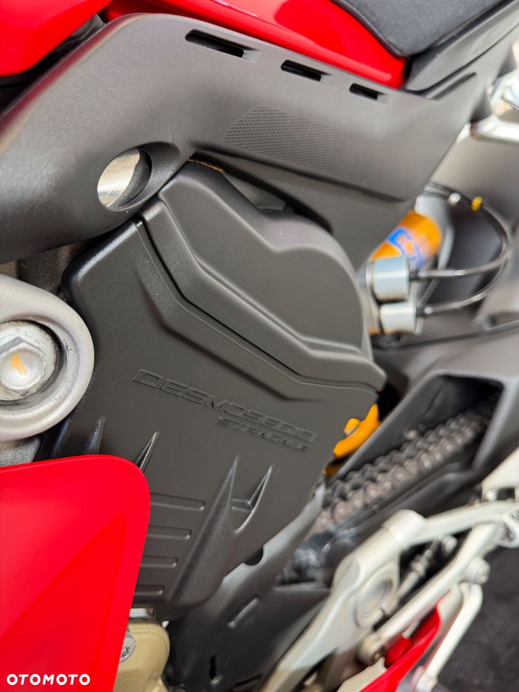 Ducati Panigale V4S - 32