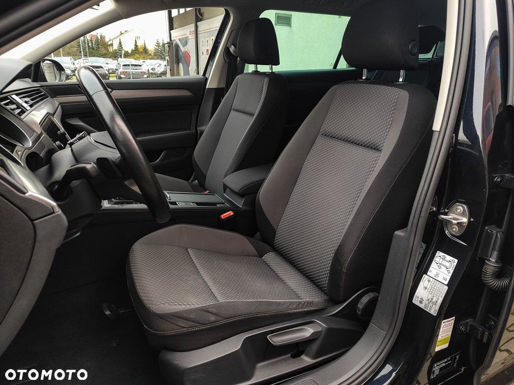 Volkswagen Passat Variant 2.0 TDI EVO Business DSG - 13