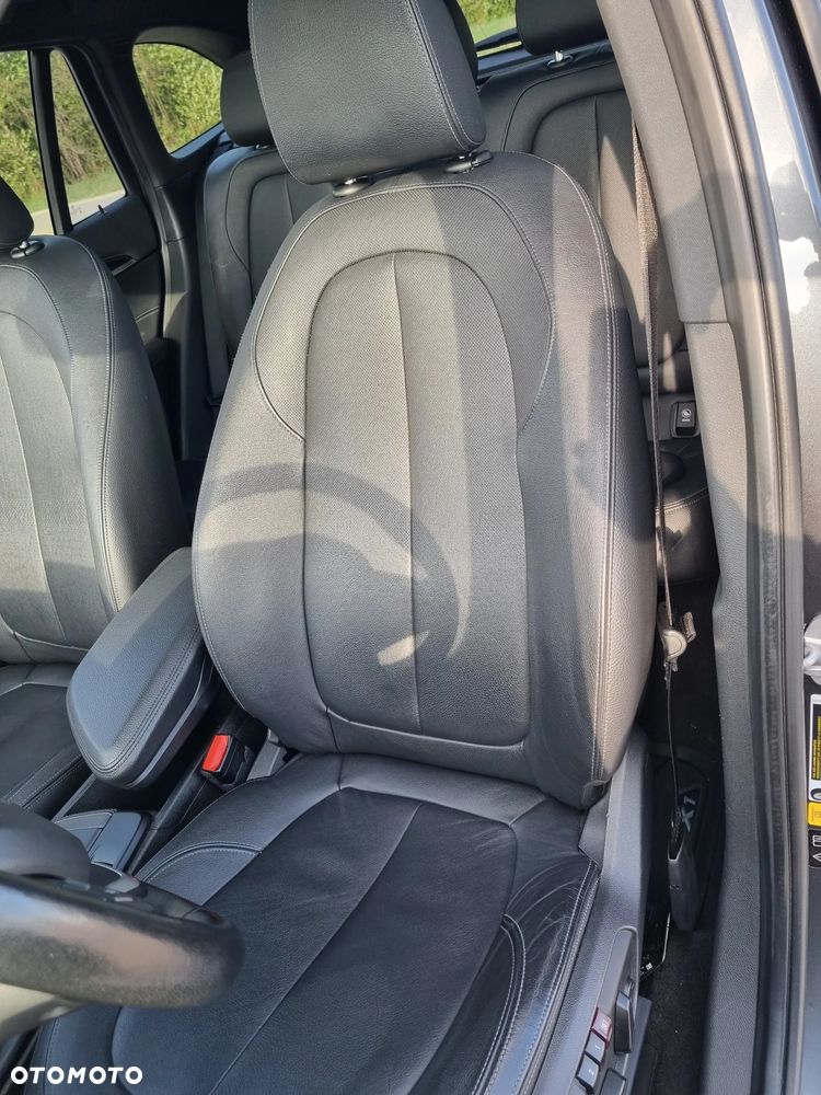 BMW X1 xDrive25i xLine - 14