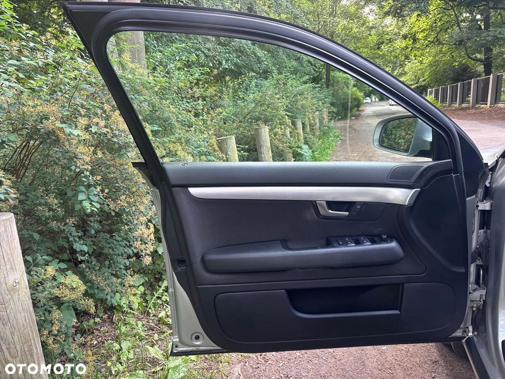Audi A4 Limousine 2.0 TDI - 23