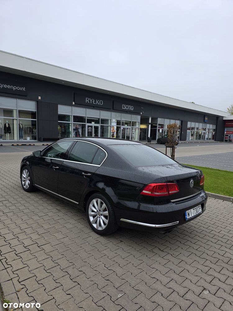 Volkswagen Passat - 6