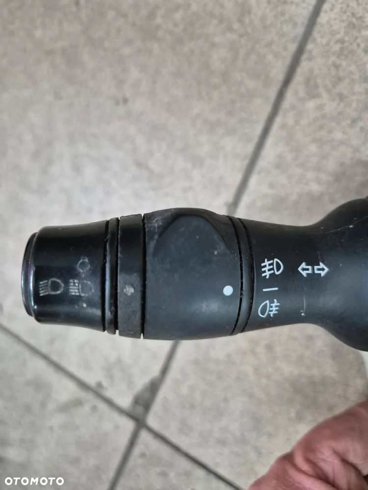 WŁĄCZNIK ŚWIATEŁ WYCIERACZEK HALOGENY ZESPOLONY  MASTER III MOVANO B  NV400 2.3 10r.+ - 2