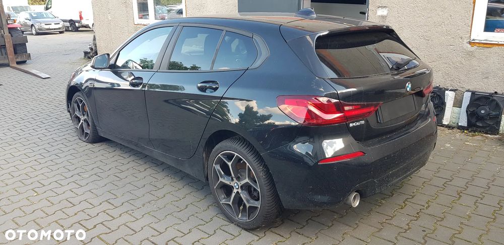 BMW Seria 1 116d Sport Line Shadow - 12