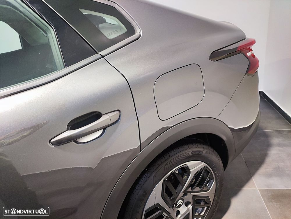 Citroën C4 X 1.2 PureTech Plus EAT8 - 4