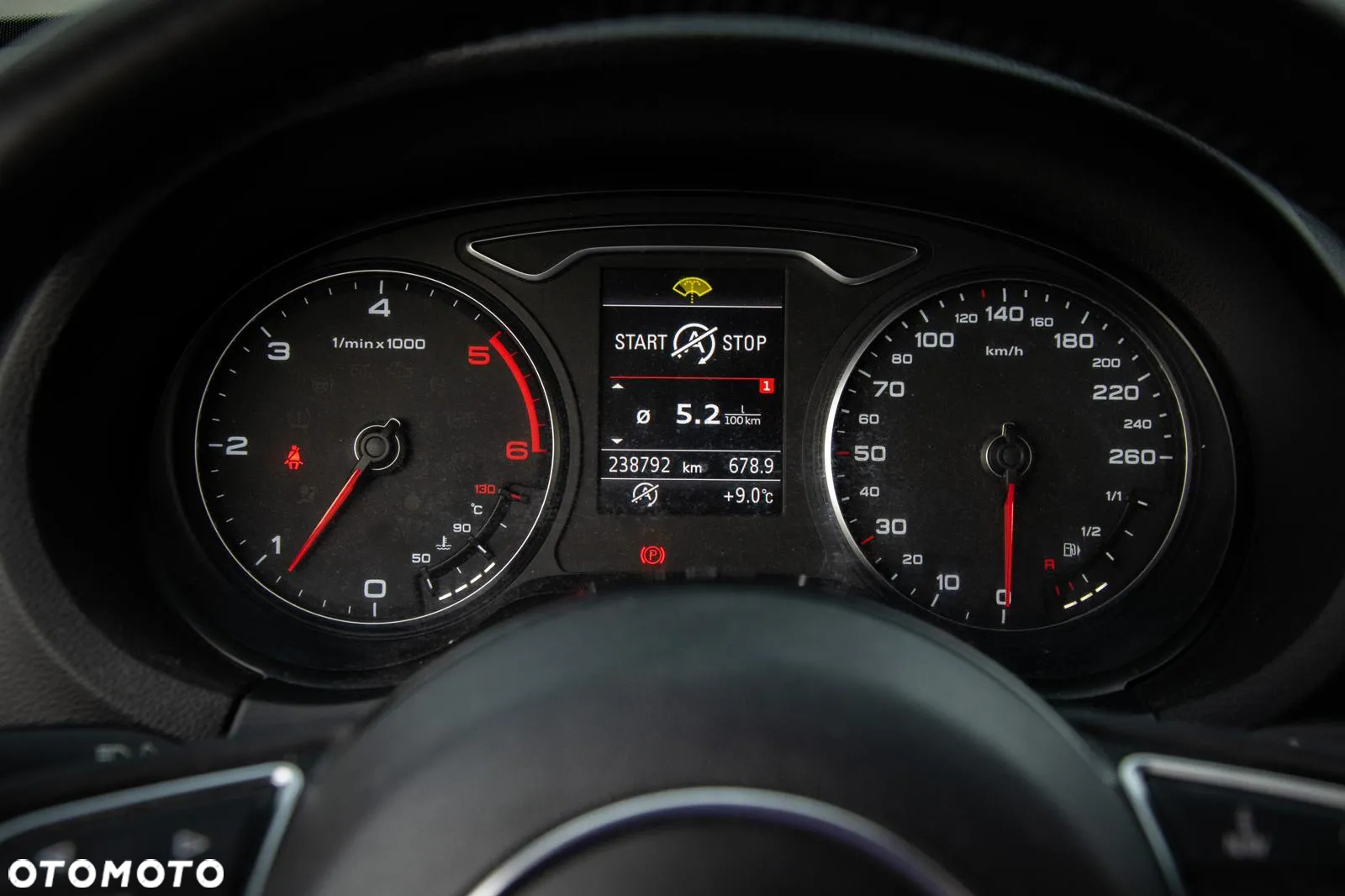 Audi A3 1.6 TDI Sportback DPF Ambiente - 9