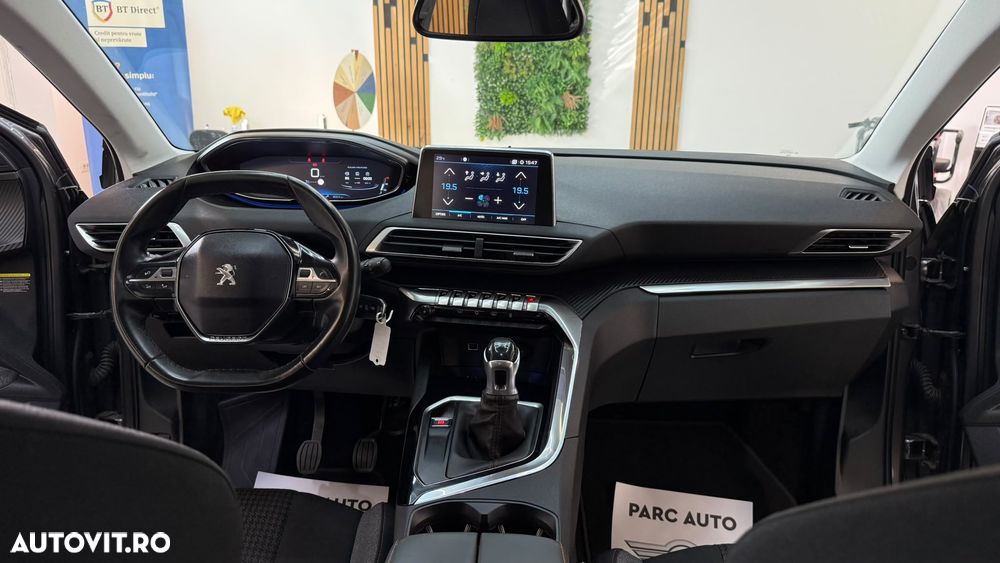 Peugeot 5008 - 19