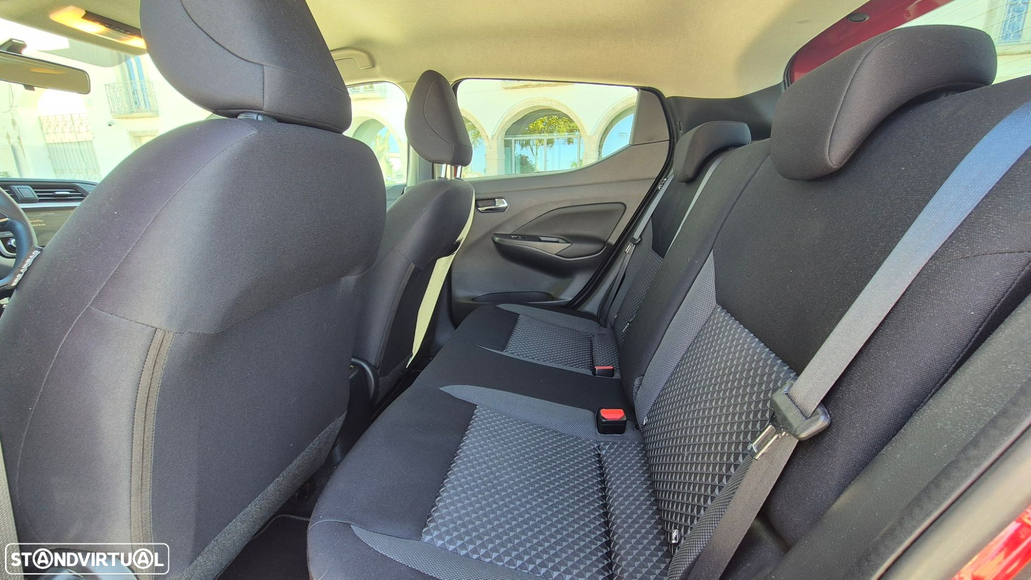 Nissan Micra 1.0 IG-T N-Connecta - 30