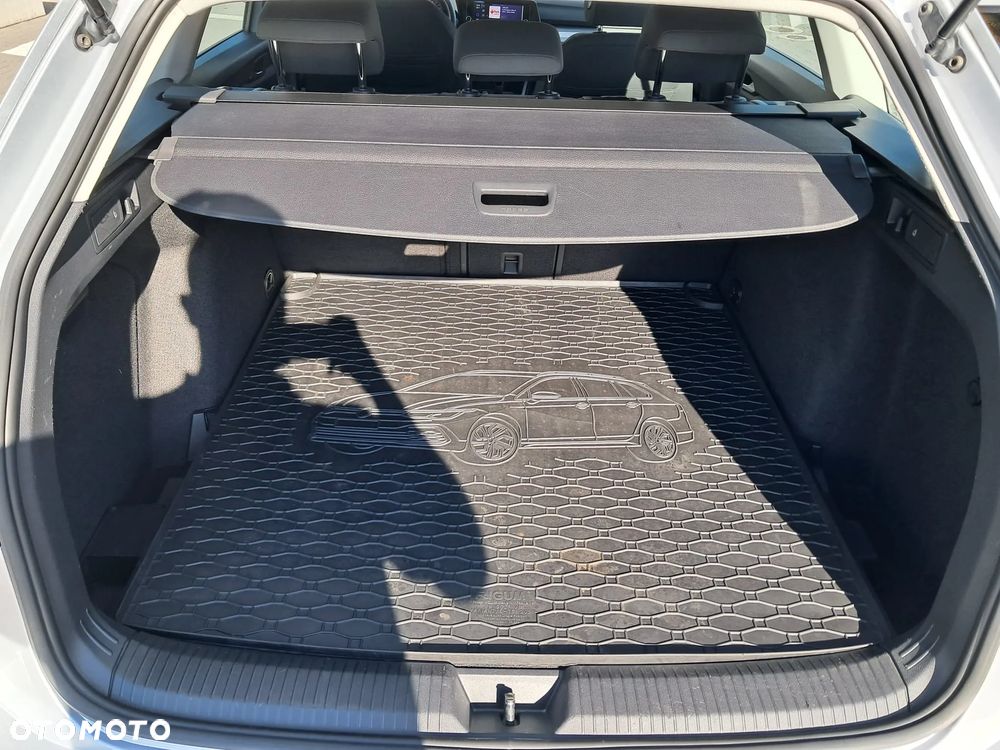 Volkswagen Golf 1.5 TSI EVO Life - 26